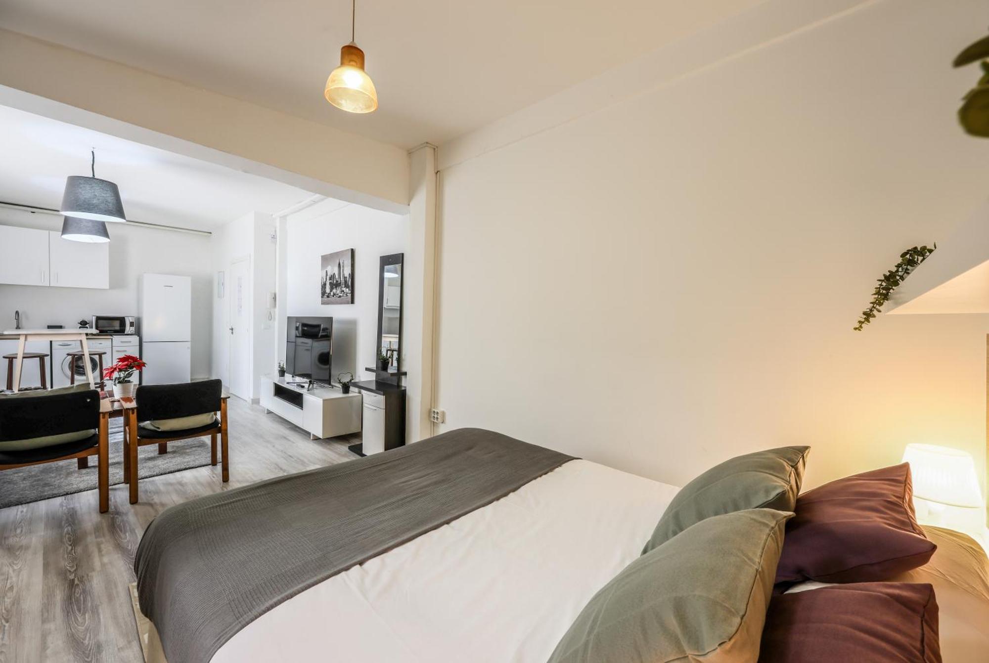 Algaba 28 Estudio San Isidro-Oporto-Vistalege Lägenhet Madrid Exteriör bild