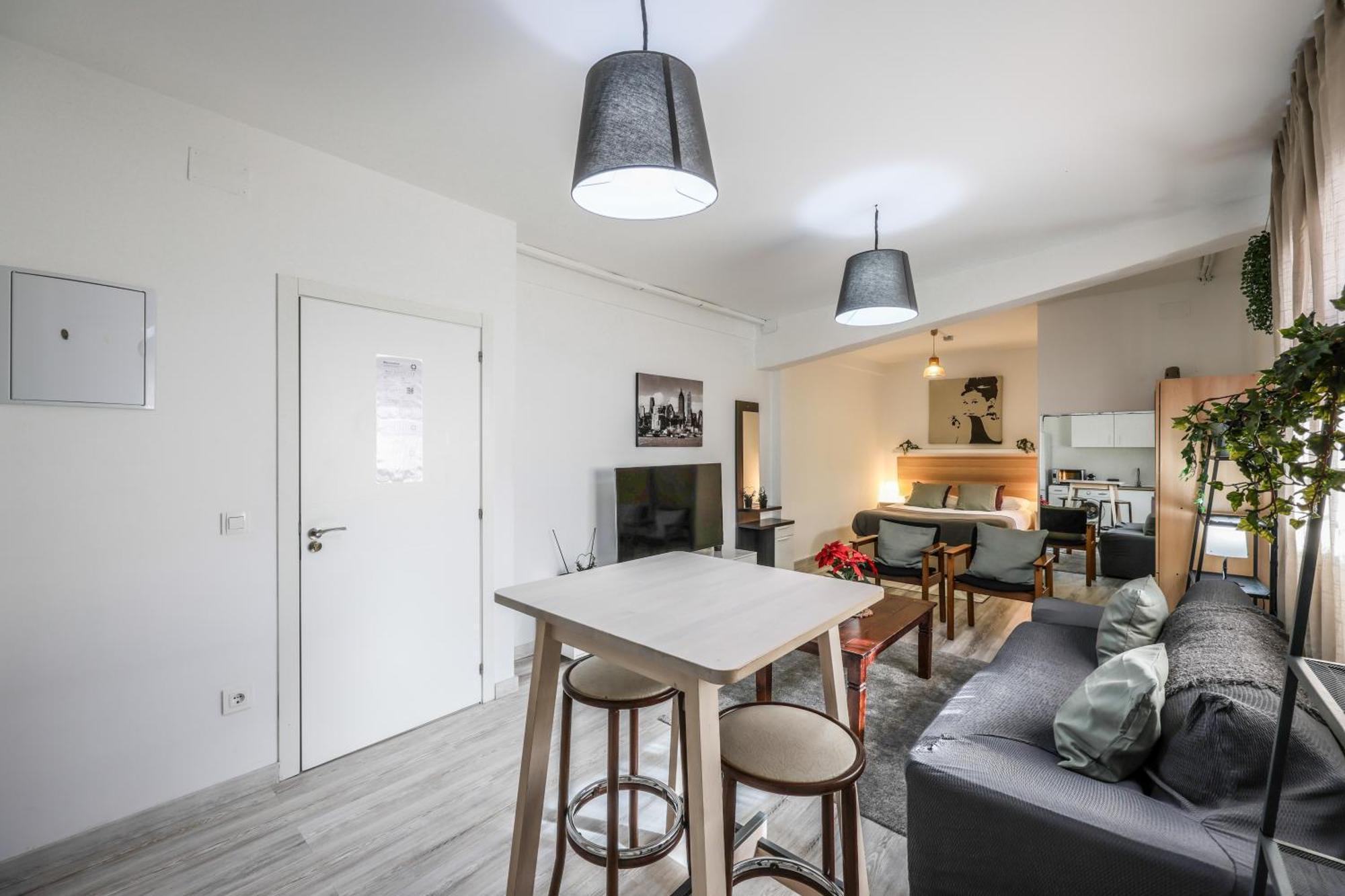 Algaba 28 Estudio San Isidro-Oporto-Vistalege Lägenhet Madrid Exteriör bild
